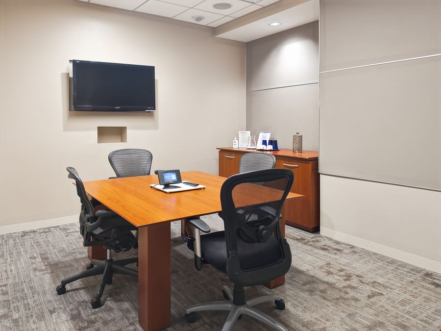 Regus - Plano - Shops at Legacy