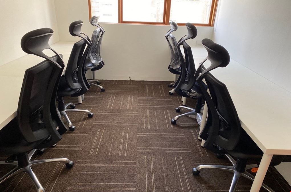 KING SPACE-Main Station Center