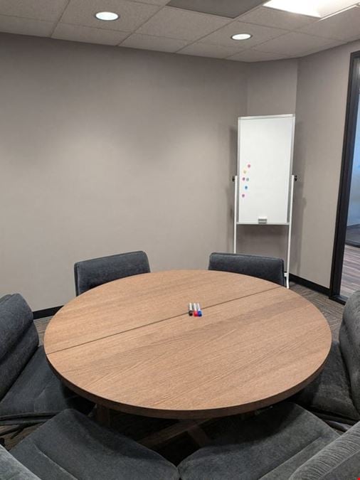 Spoke Coworking - Tower Suites