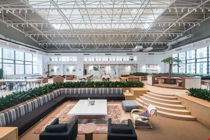 Preview of WeWork - Golden Eagle International Center Office space for Rent in Nan Jing Shi