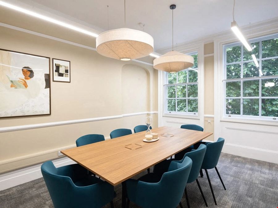 Buckingham Palace Greater 142