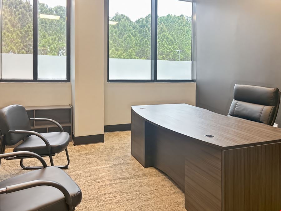 Regus - Crestview - Industrial Drive