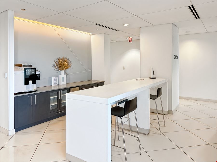 Regus - Chicago – Lincoln Park