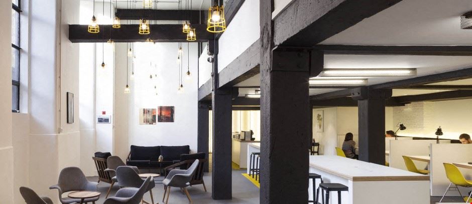 Fora - The Black & White Building