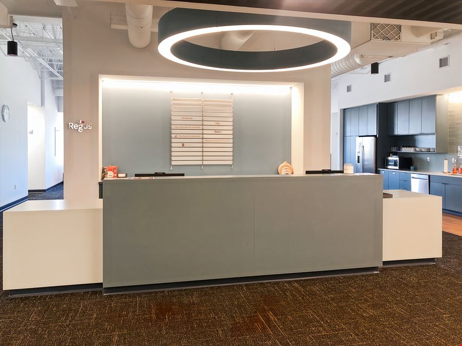 WI, Glendale - Bayshore Town Center