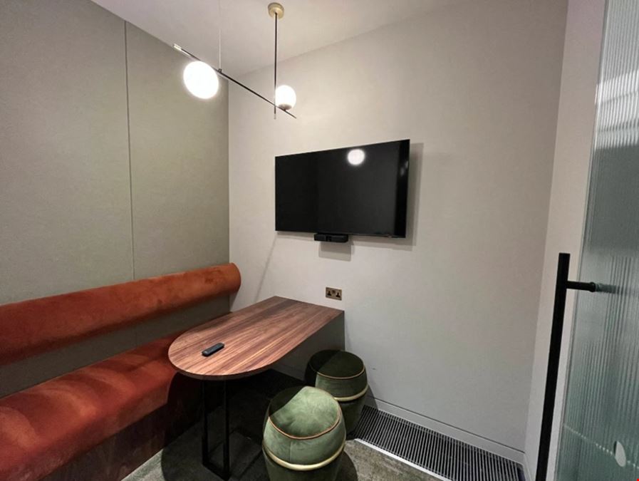 Grosnover Greater 50