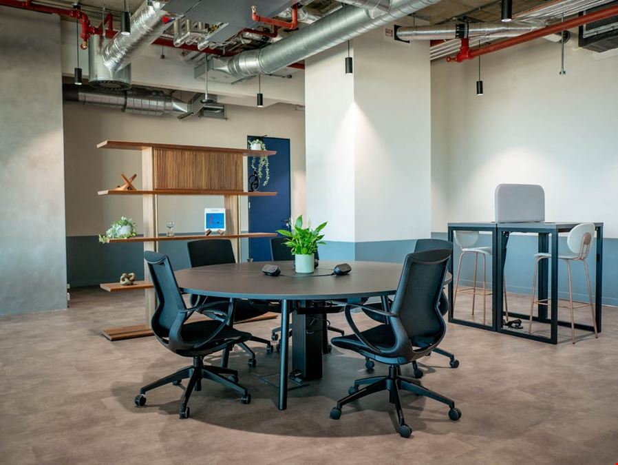 The Quad - ONE Station Hill