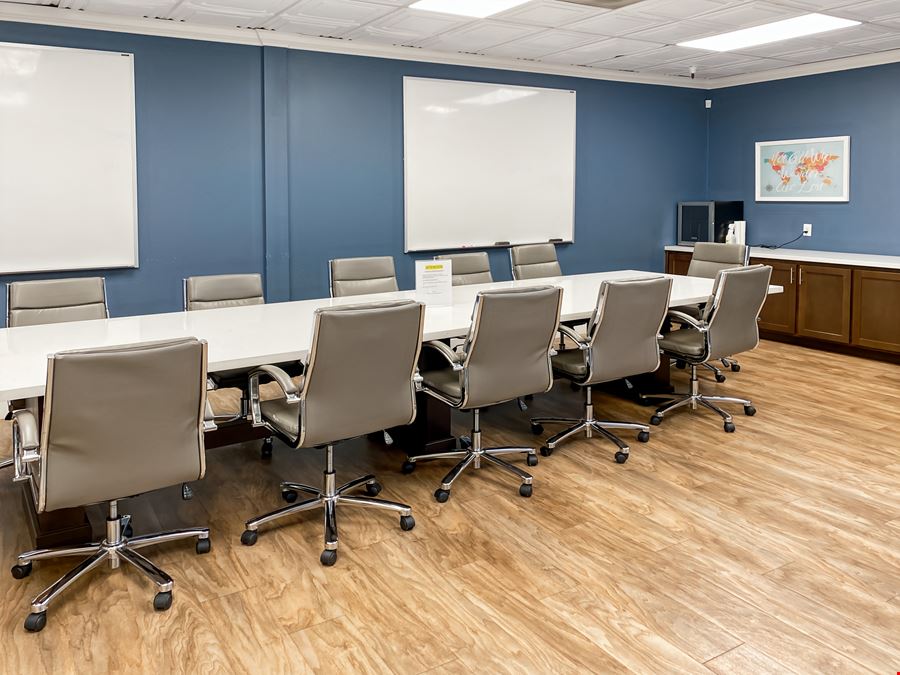 Regus - Citrus Heights - Kingswood Drive