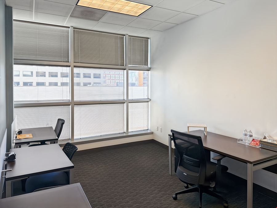 Regus - Rockville - Montgomery Ave