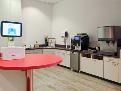 Regus - Dayton - W 2nd St