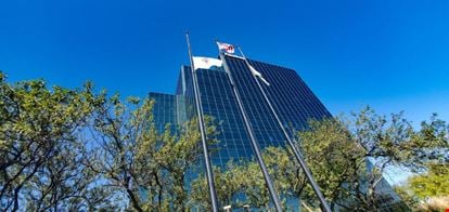 Preview of Centennial Center Office space for Rent in Schaumburg