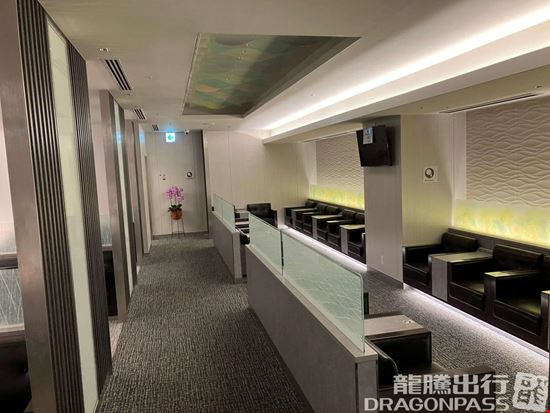 Preview of Lounge RYURIN Naha Airport International Terminal Office space for Rent in Naha