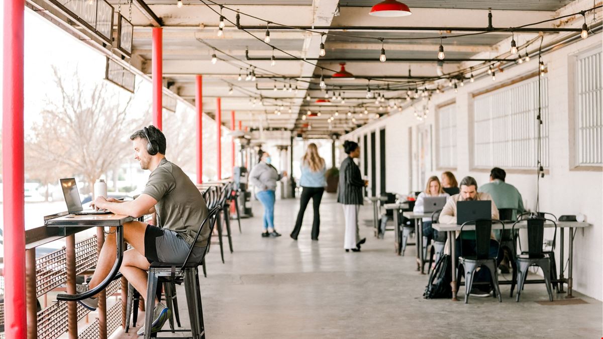 The Loading Dock - 1053