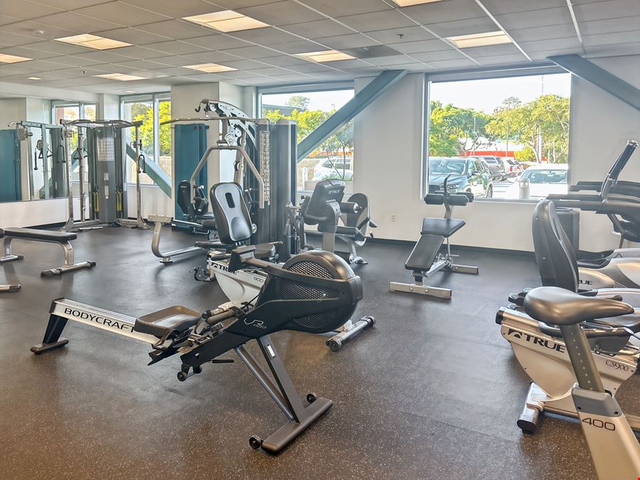 CA, Solana Beach - Solana Beach Corporate