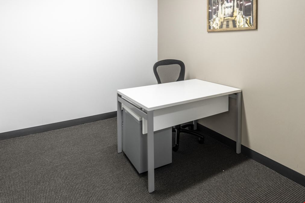 FL, St. Petersburg - First Central Tower