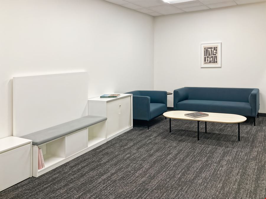 NC, Burlington - S Main St