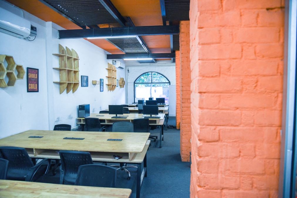 Guftagu Cafe Co Working