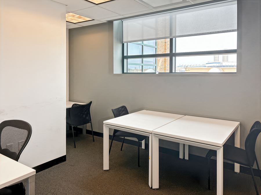 Regus - Charlestown - Schraffts Center