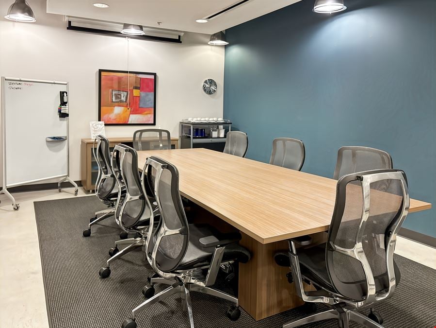 Regus - Causeway Square Centre