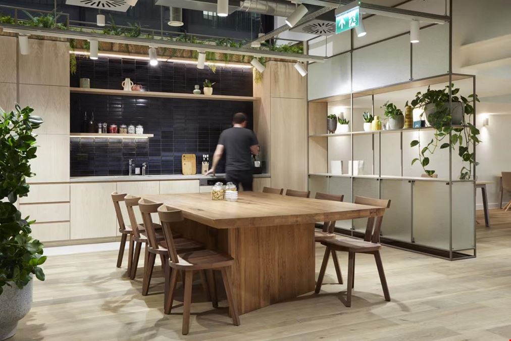 Fora - Shoreditch - Great Eastern Street