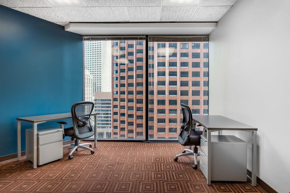 LA, New Orleans - St Charles and Poydras