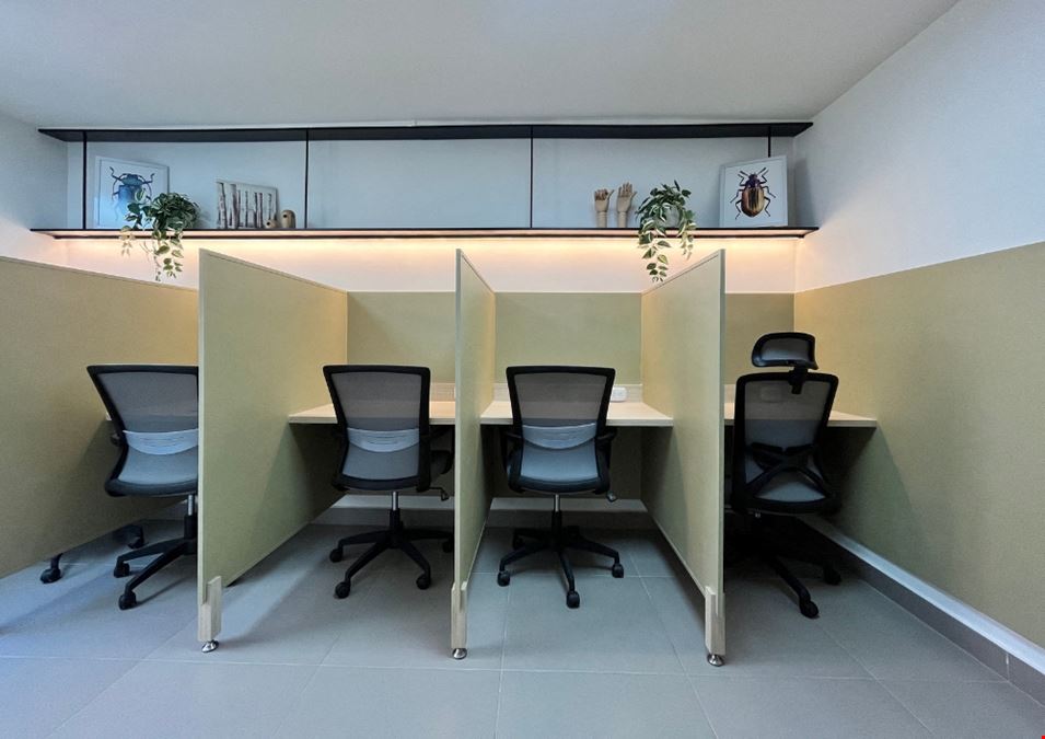 Reset (Hotel-Coworking-Cafe)