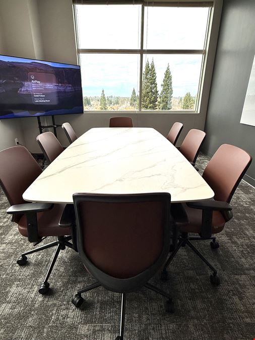 Lake Meeting Room