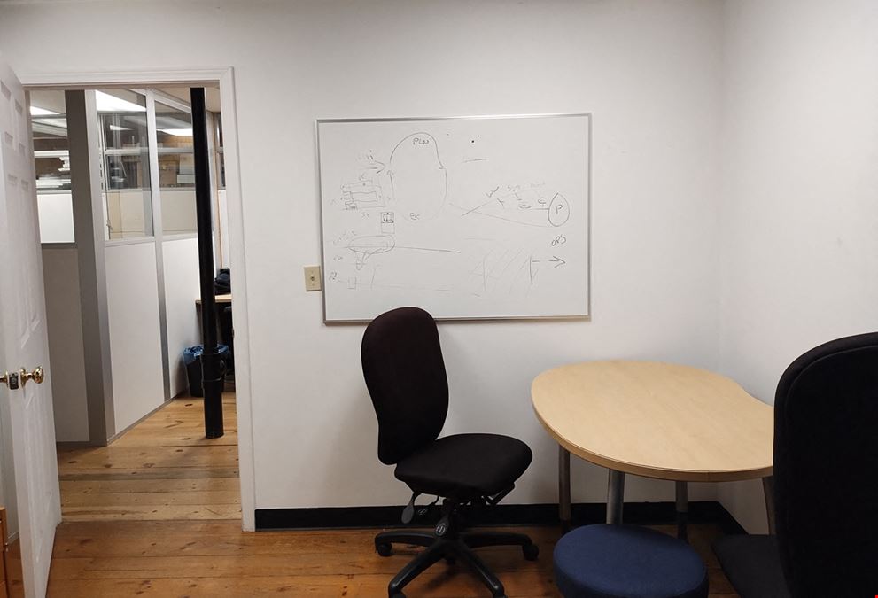 Furnished Team office / Private office