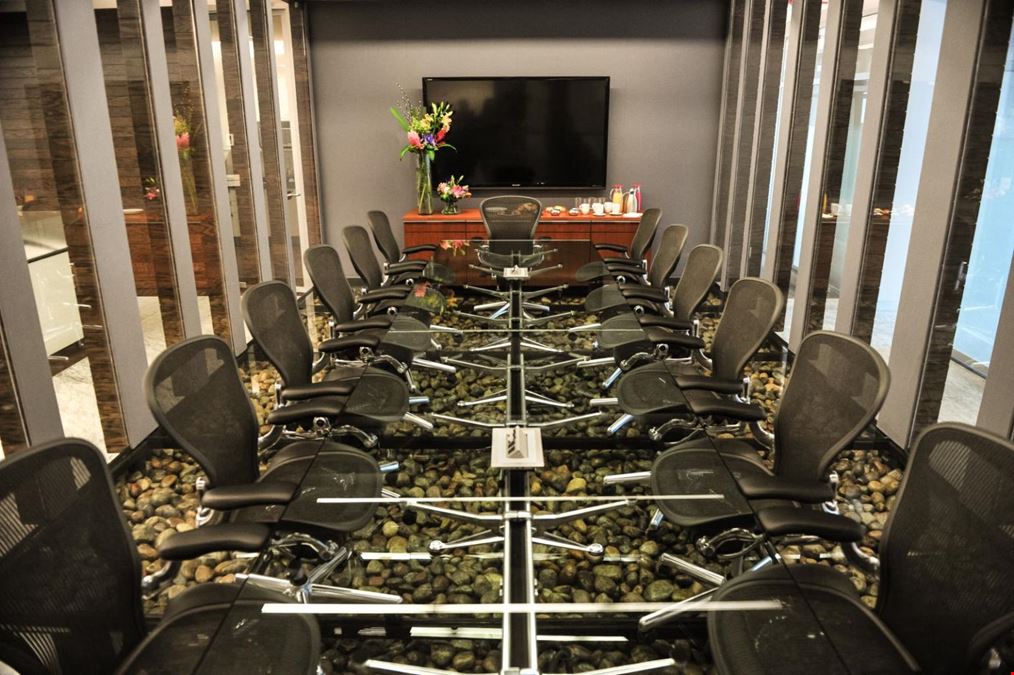 IOS OFFICES - Citi Center