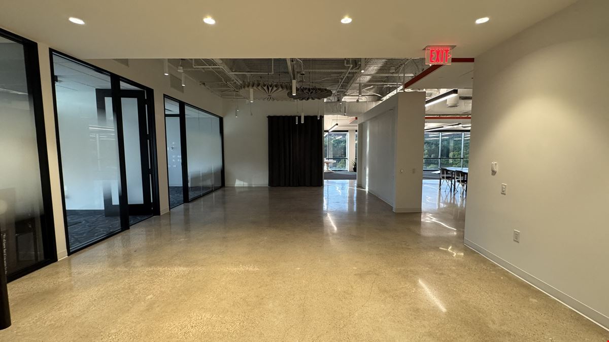 Buttross Coworking Lakewood