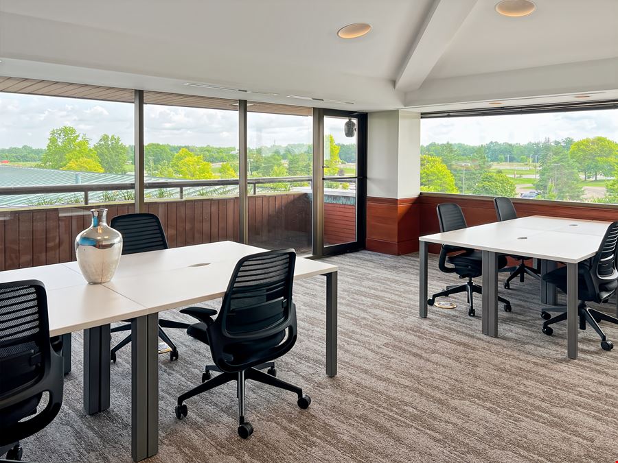 MI, Ann Arbor - Frank Lloyd Wright Dr