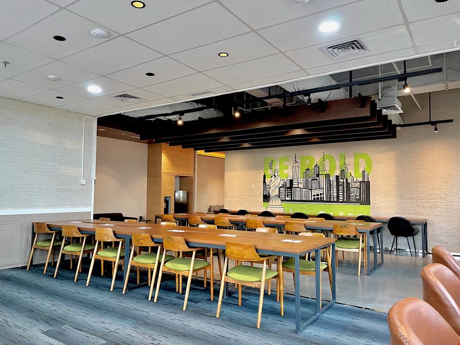 Uptown Serviced Office