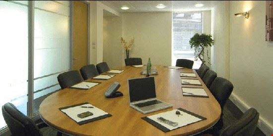hubspace - Devonshire House Borehamwood
