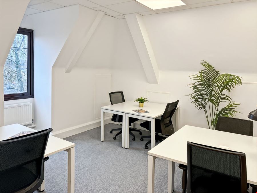 Regus - Winchester Crown Walk