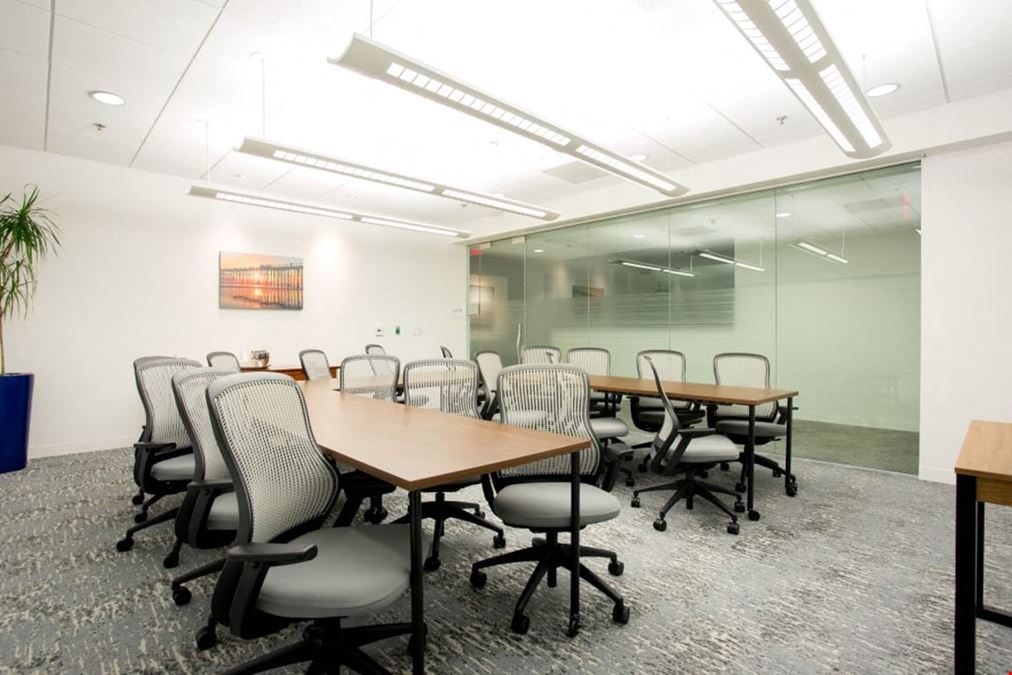 Carr Workplaces - Laguna Niguel