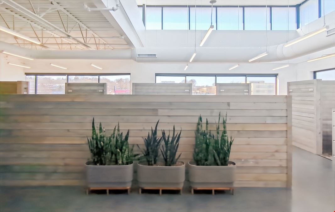 NE, Omaha - S 72nd St