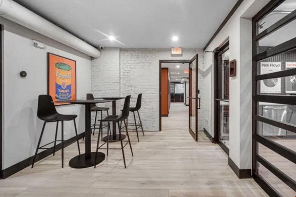 Brick & Mortar - Arlington Heights