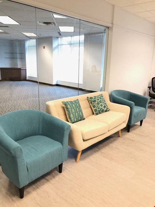 12 South Summit Avenue