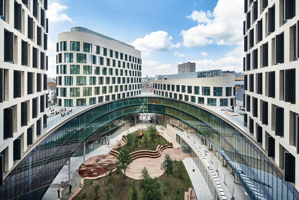 Silversquare - North