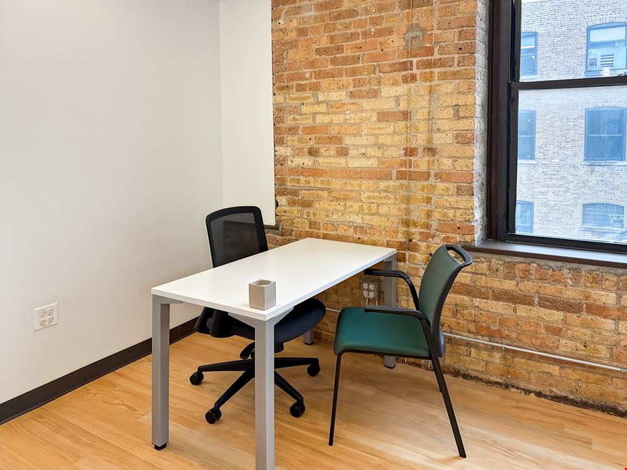 Regus - Chicago - Goose Island
