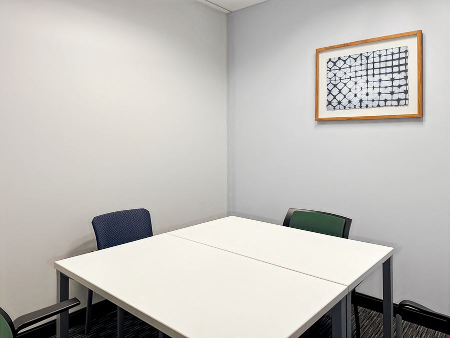 CA, Los Angeles - Oppenheimer Tower