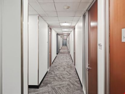 Regus - Kansas City - Crown