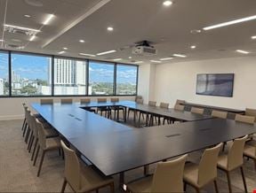 Level 10 Conference Room Center