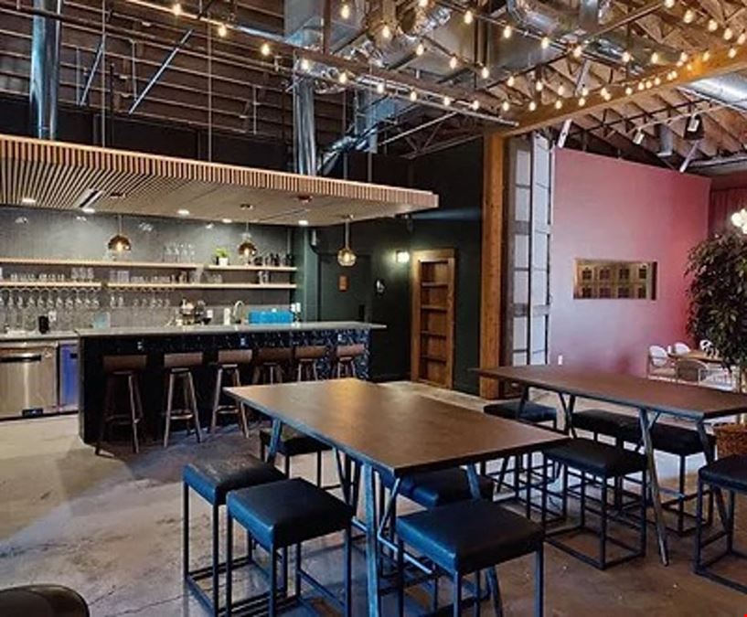 Birch Road - The Highlands Clubhouse