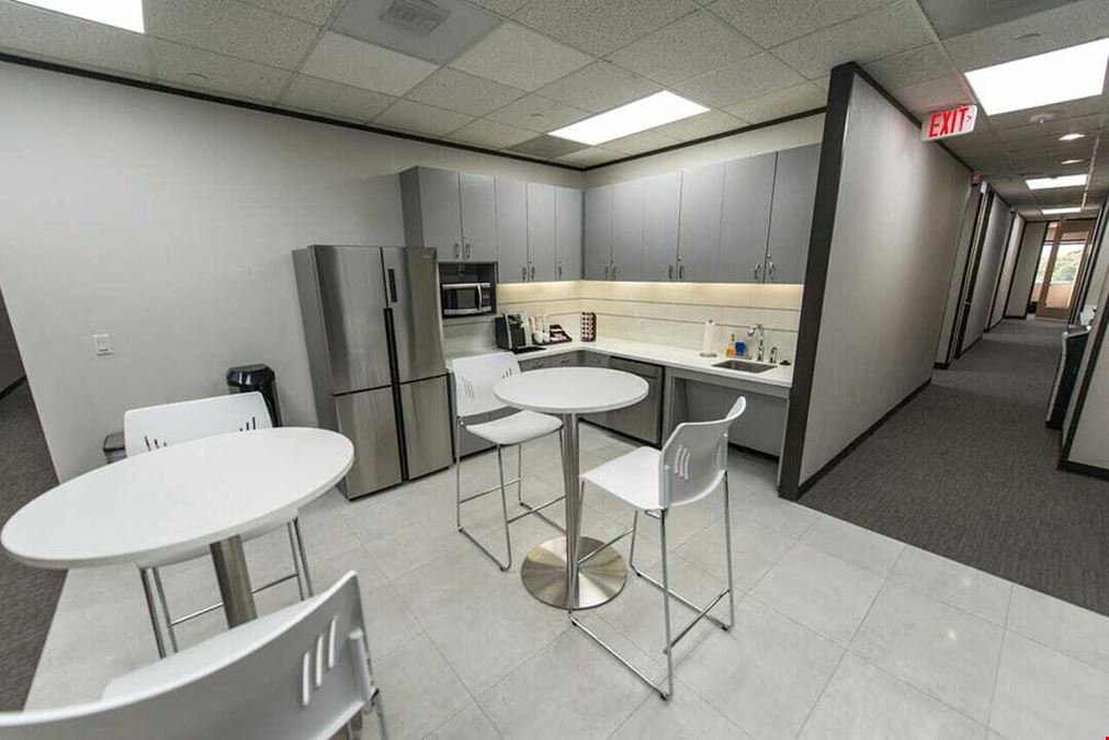 Westchase 9801 Westheimer Road