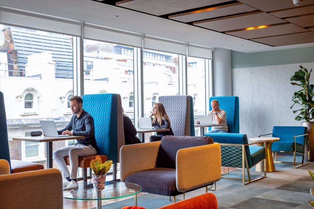 Landmark: Oxford Street