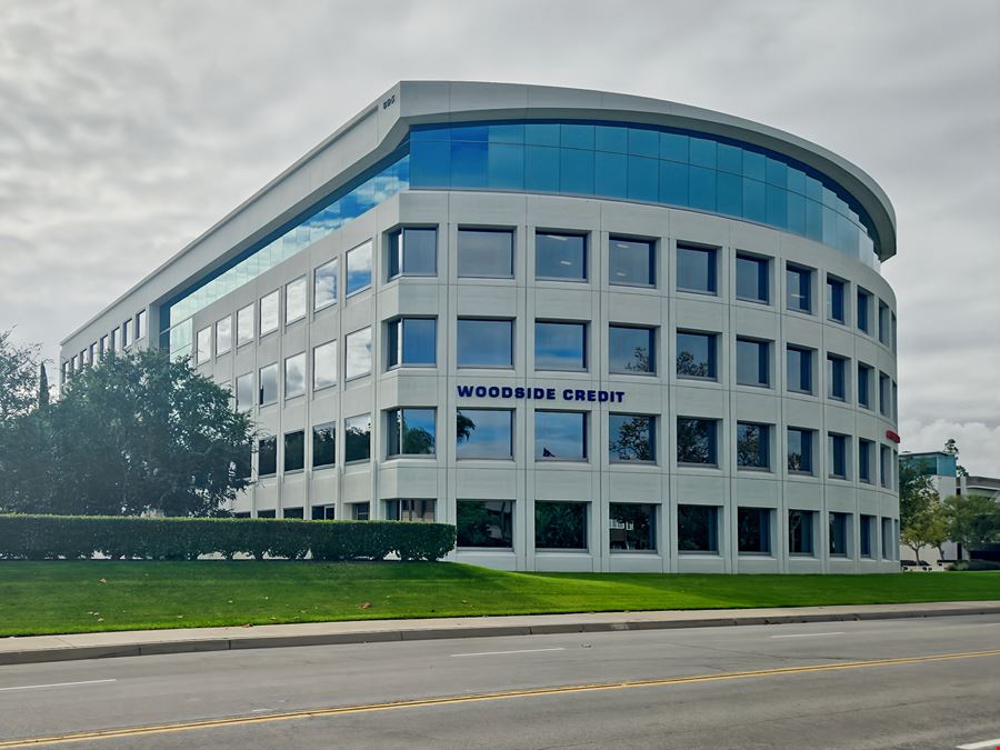 CA, Newport Beach - Dove Street