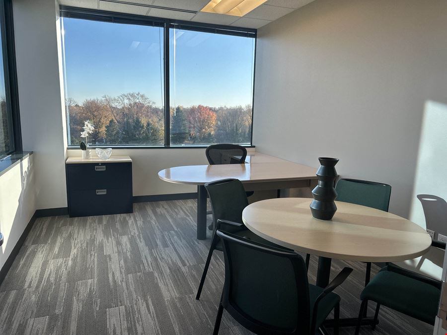 Parkwood Crossing Center