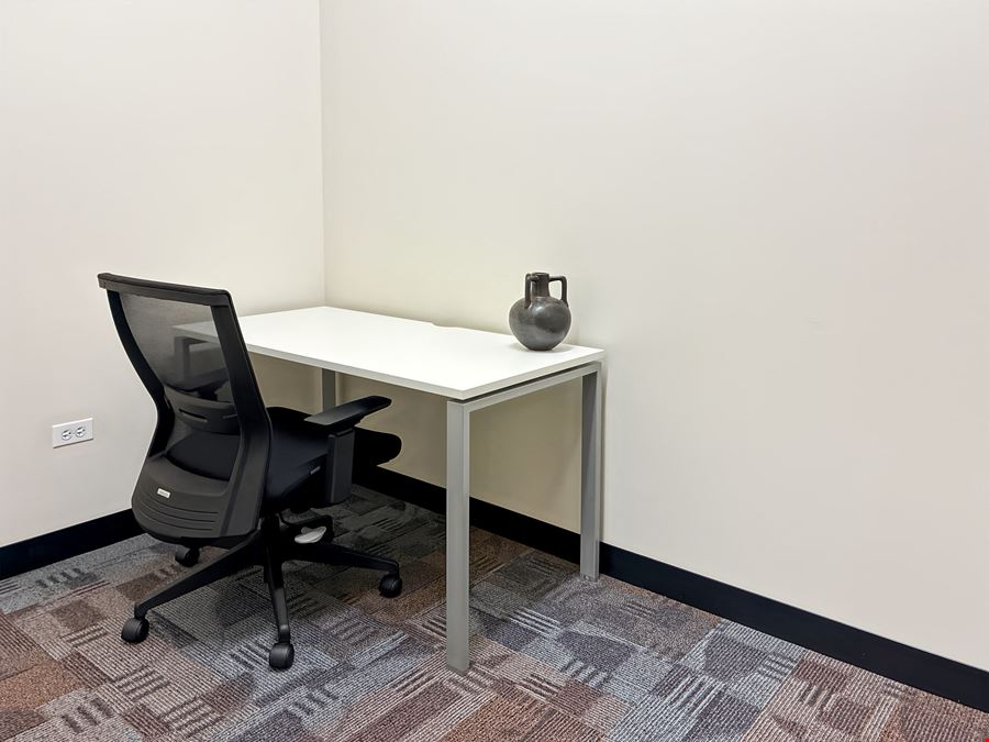 IL, Hoffman Estates - Prairie Stone Pkwy