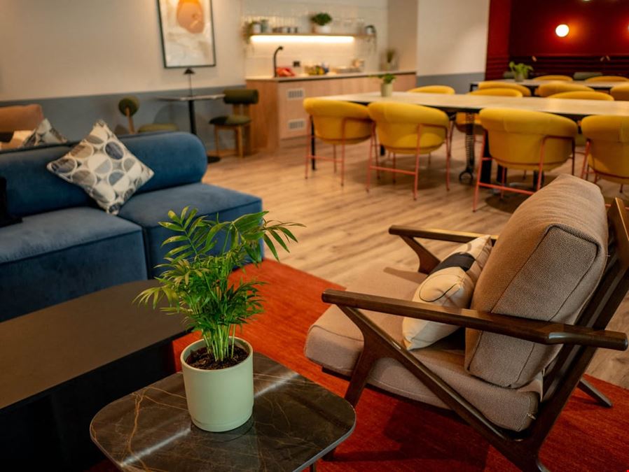 The Quad - ONE Station Hill